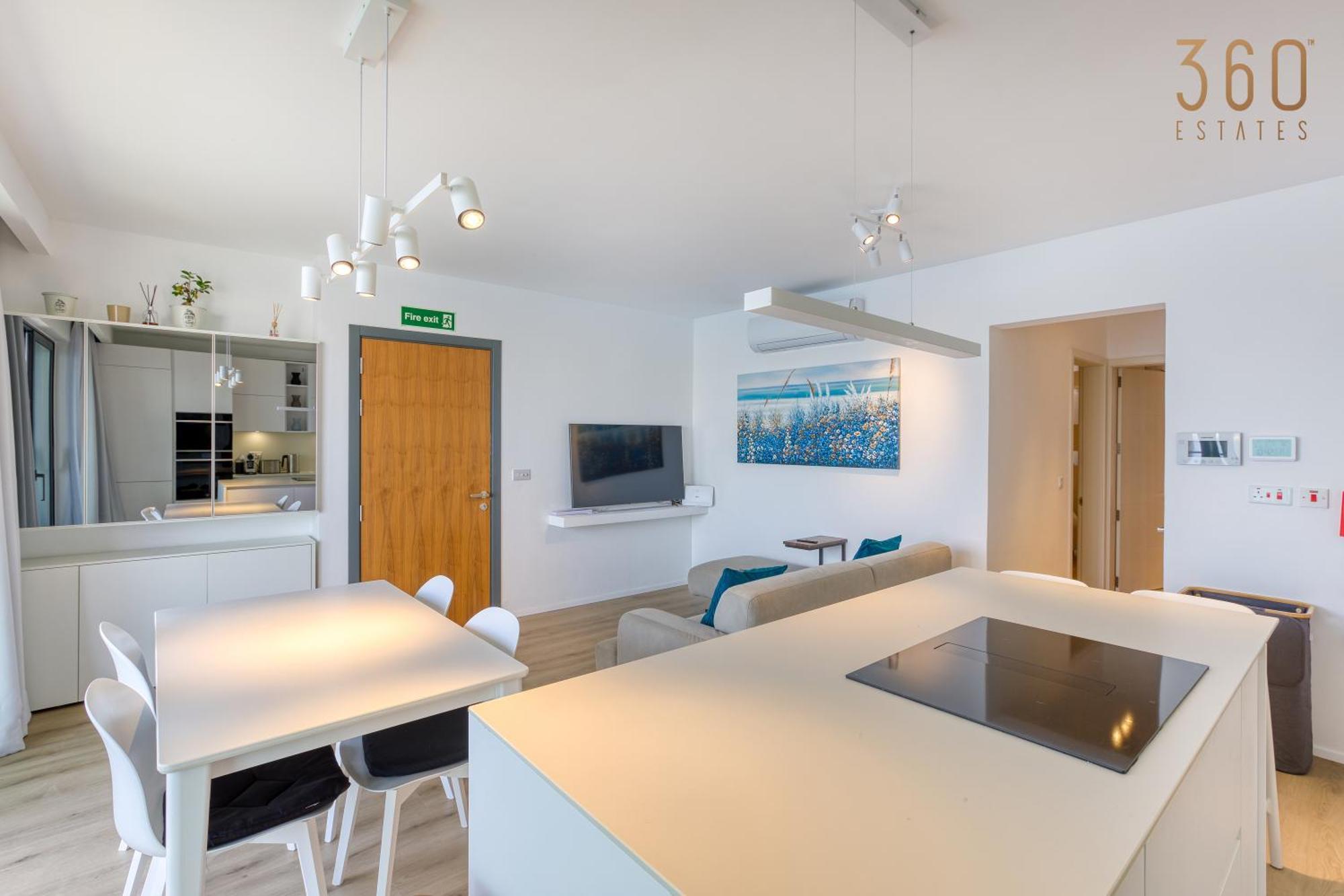 Designer 2Br Home With Stunning Views In St Pauls By 360 Estates St. Paul's Bay Buitenkant foto
