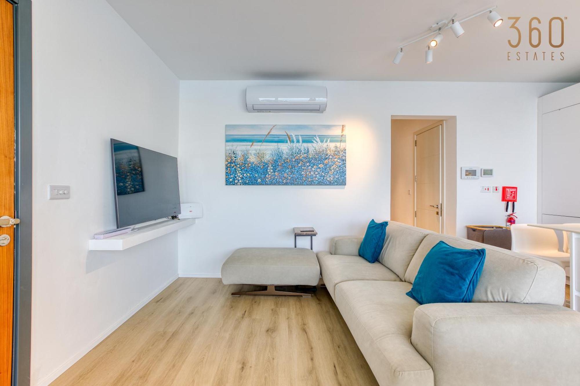 Designer 2Br Home With Stunning Views In St Pauls By 360 Estates St. Paul's Bay Buitenkant foto