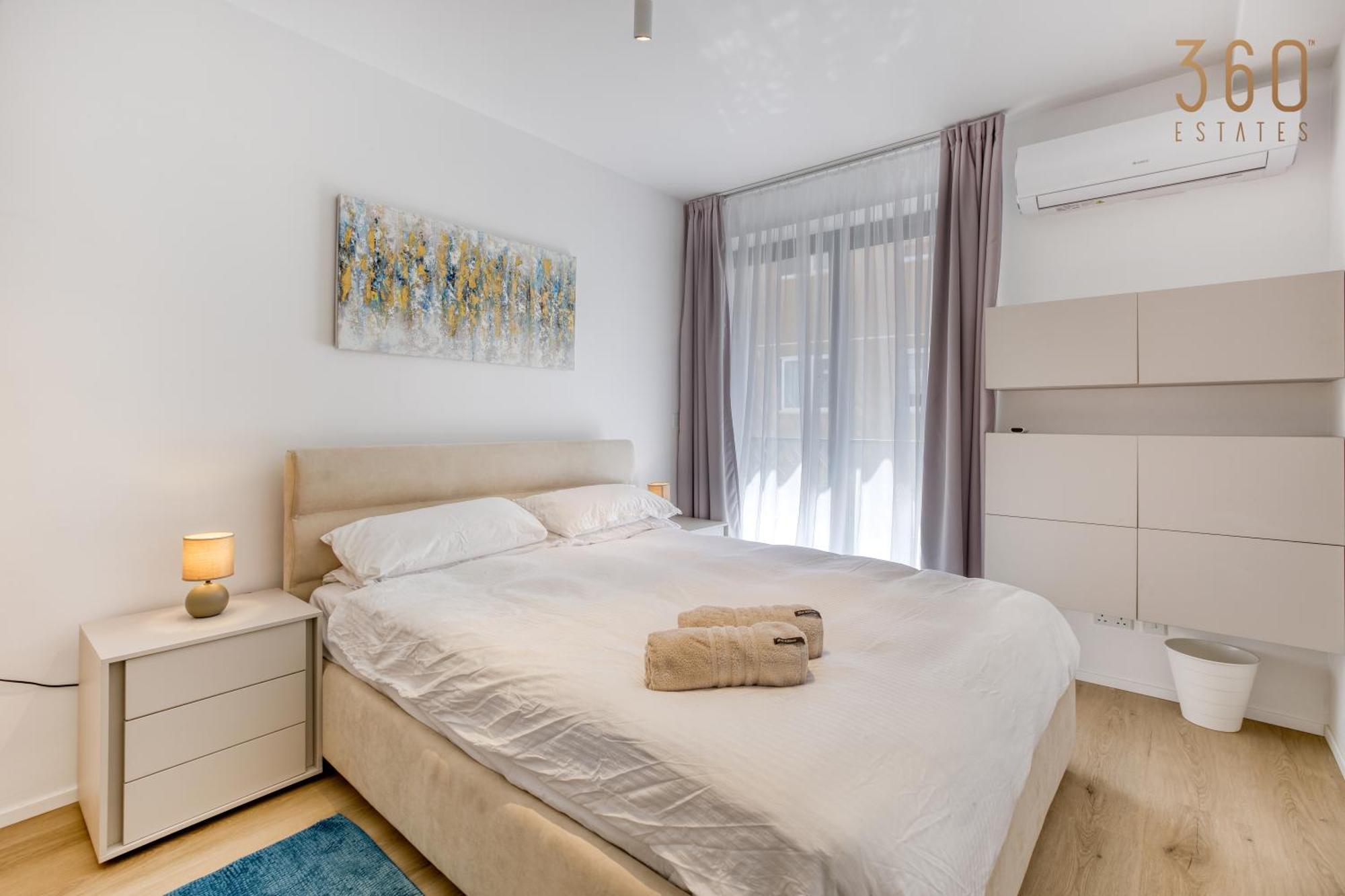 Designer 2Br Home With Stunning Views In St Pauls By 360 Estates St. Paul's Bay Buitenkant foto
